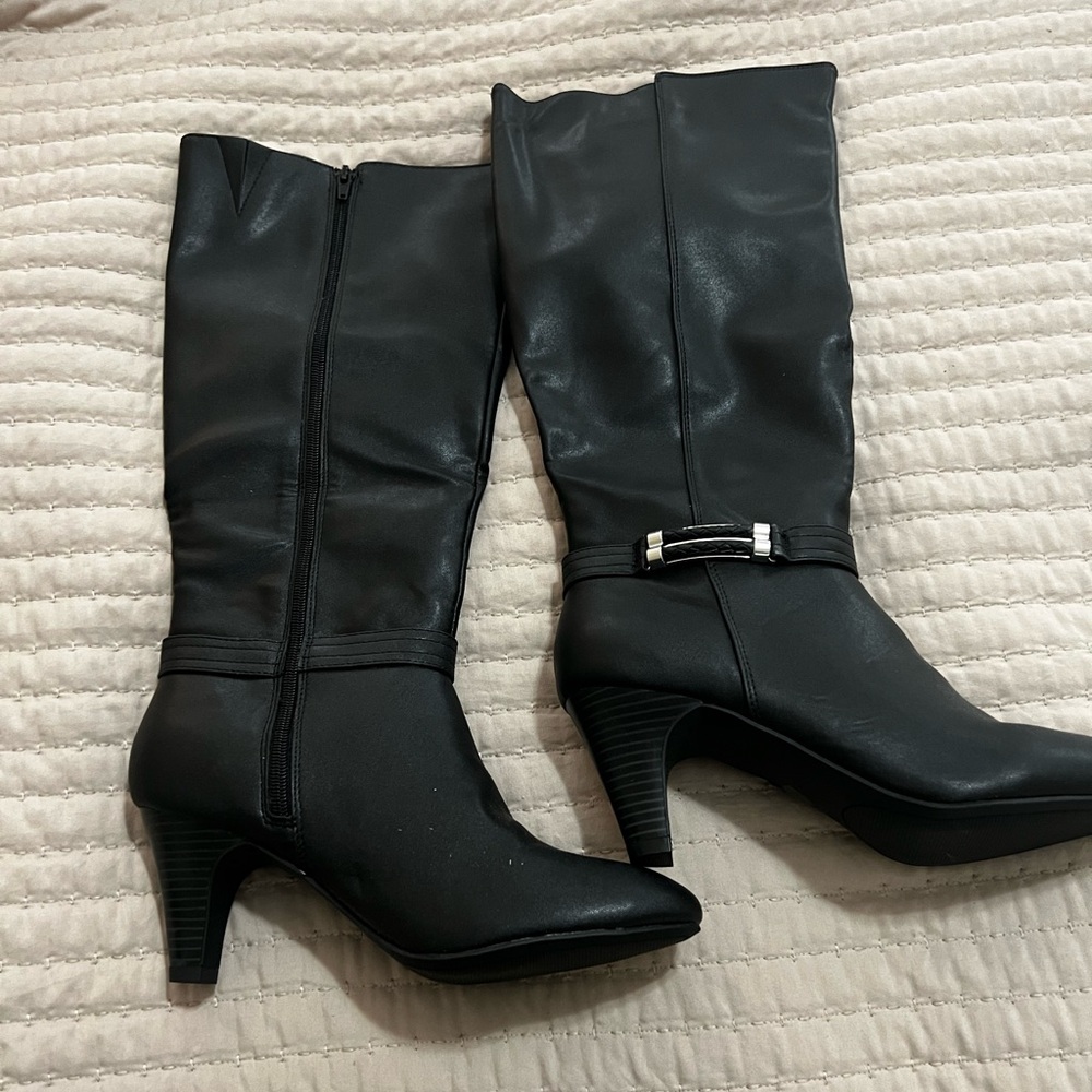 London fog tall boots size10